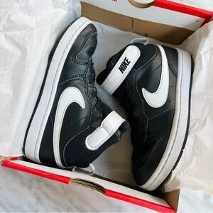 NIKE COURT BOROUGH MID 2 13C